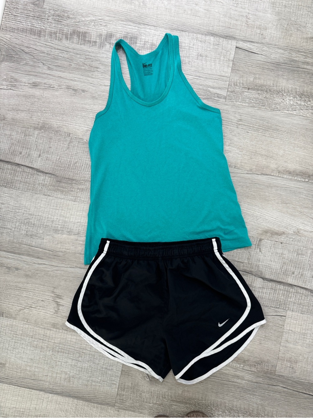Nike Women's Dri-Fit Set: Turquoise Racerback Tank & Black Tempo Shorts, Size M